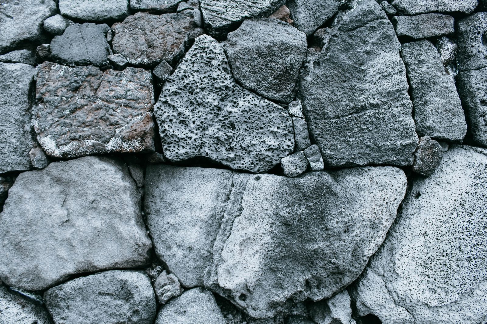 固さ・固いマットは痛い